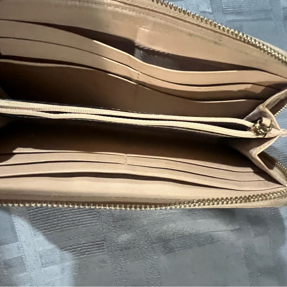 Vintage Michael Kors Monogram Brown Clutch - Picture 14 of 15